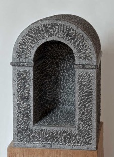1993.2. Petit Granit. Kalkstein. 30x45x30cm.jpg
